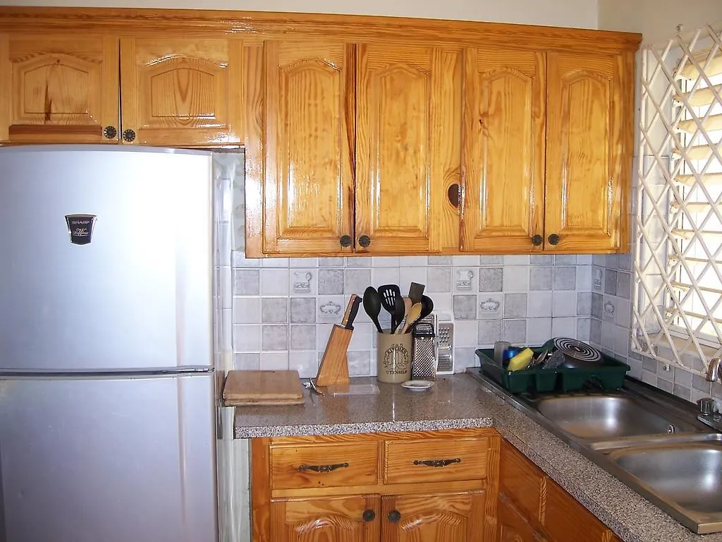 أوشو ريوس Almond Tree Villa & Apartments 0*, أوشو ريوس جامايكا