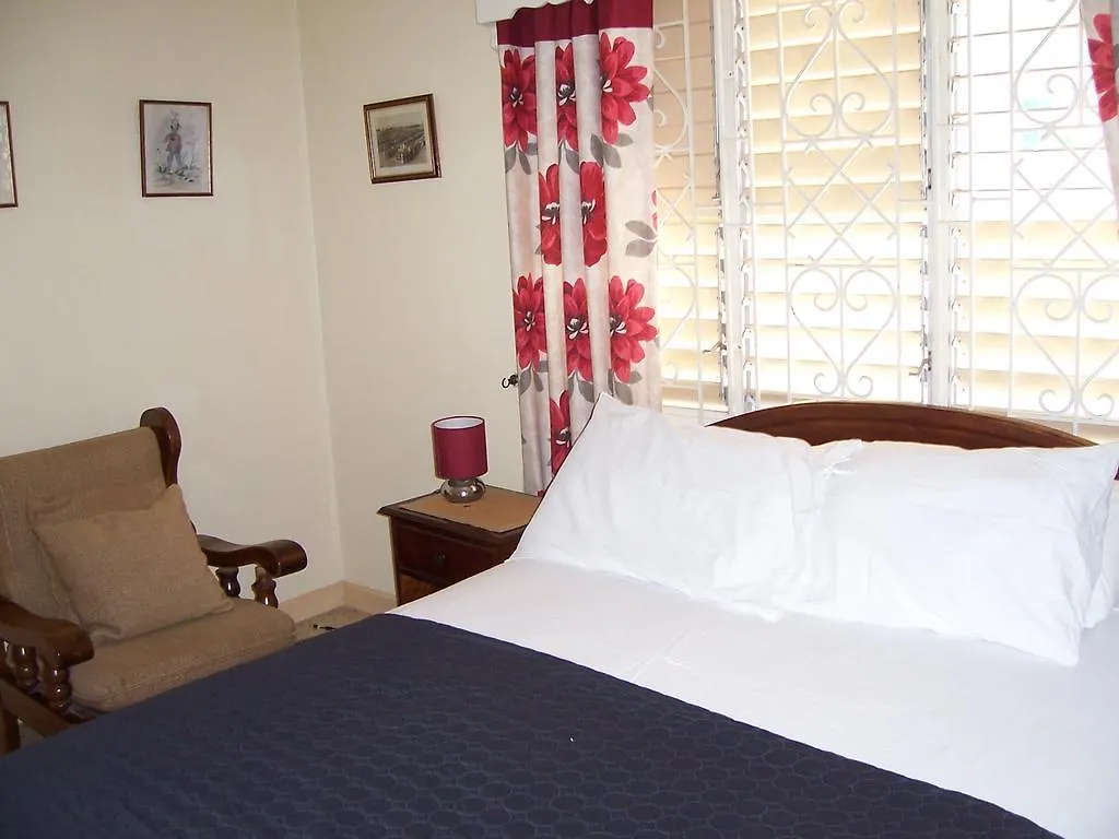 أوشو ريوس Almond Tree Villa & Apartments