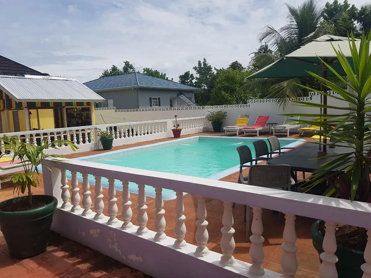 أوشو ريوس Almond Tree Villa & Apartments