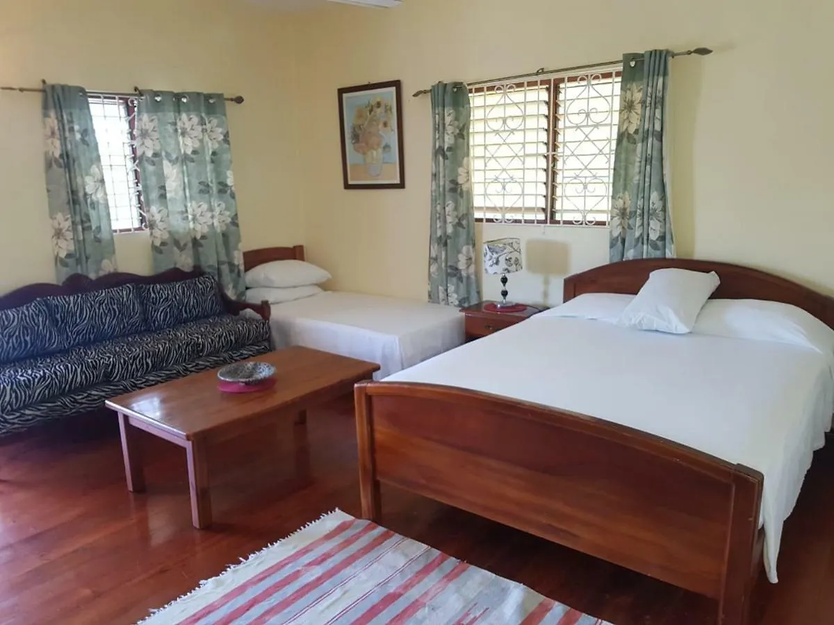 أوشو ريوس Almond Tree Villa & Apartments
